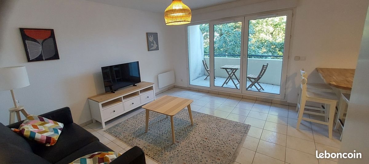 Appartement à louer, 43m², Prévessin-Moëns