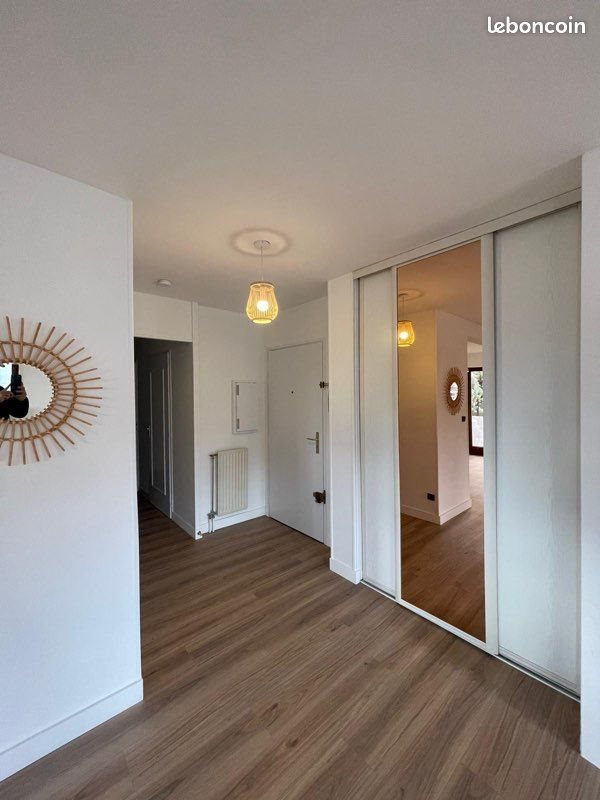 Appartement à louer, 84m², Voiron