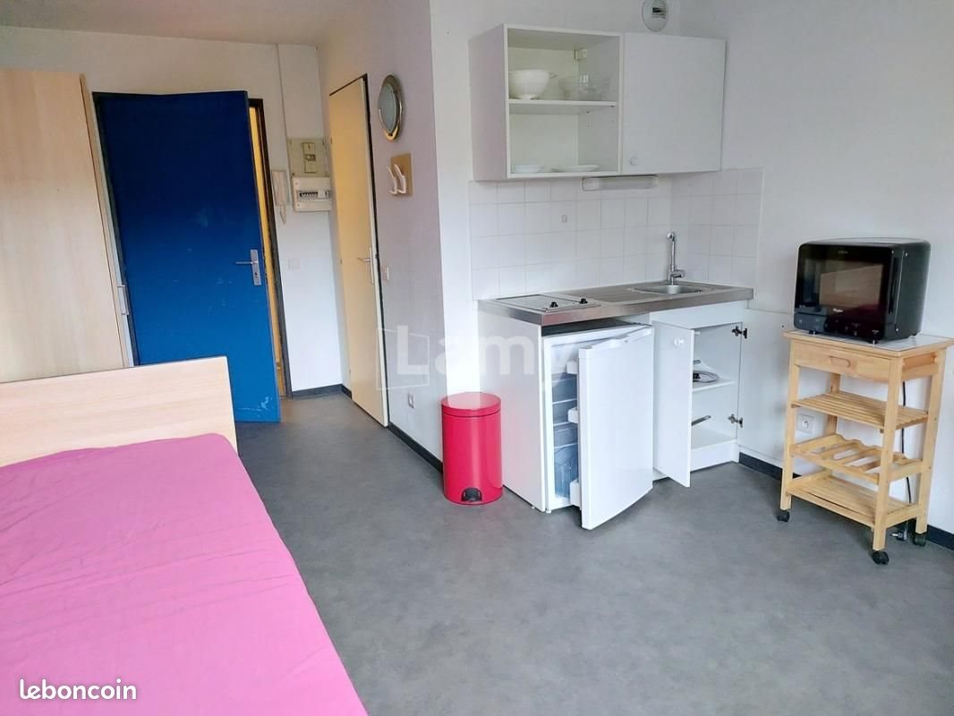 Appartement à louer, 17m², Champs-sur-Marne