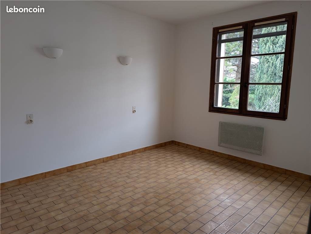 Appartement à louer, 81m², Vaison-la-Romaine