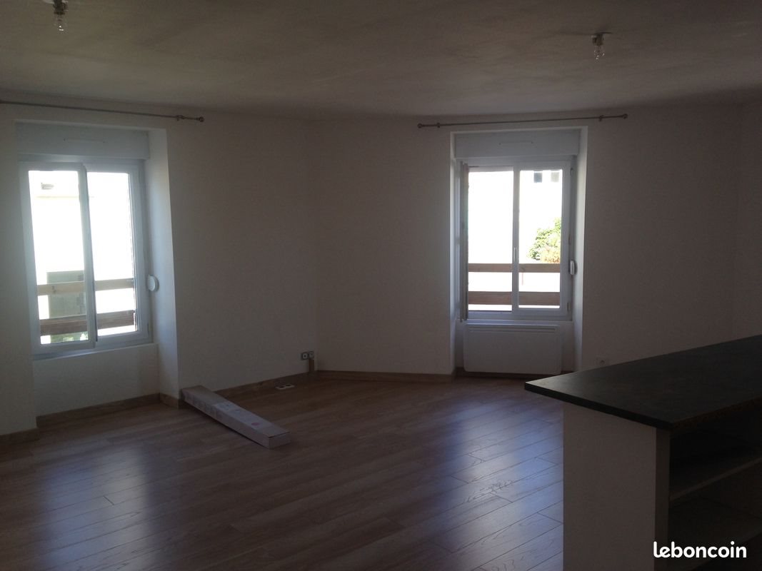 Appartement à louer, 51m², Guignen