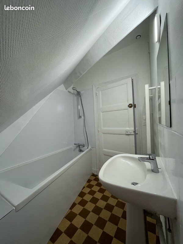 Appartement à louer, 18m², Tours