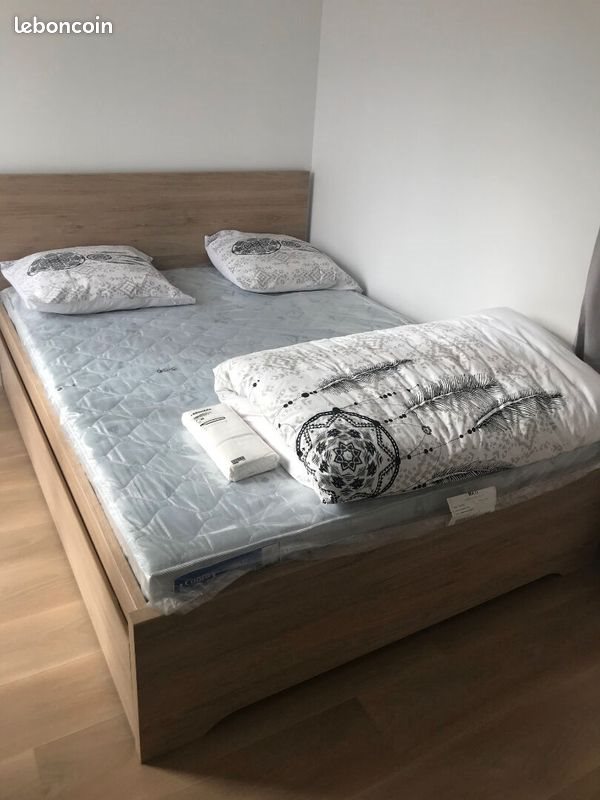 Appartement à louer, 37m², Romainville