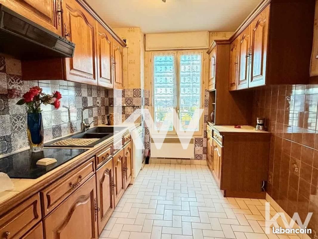 Appartement à vendre, 92m², Saint-Etienne