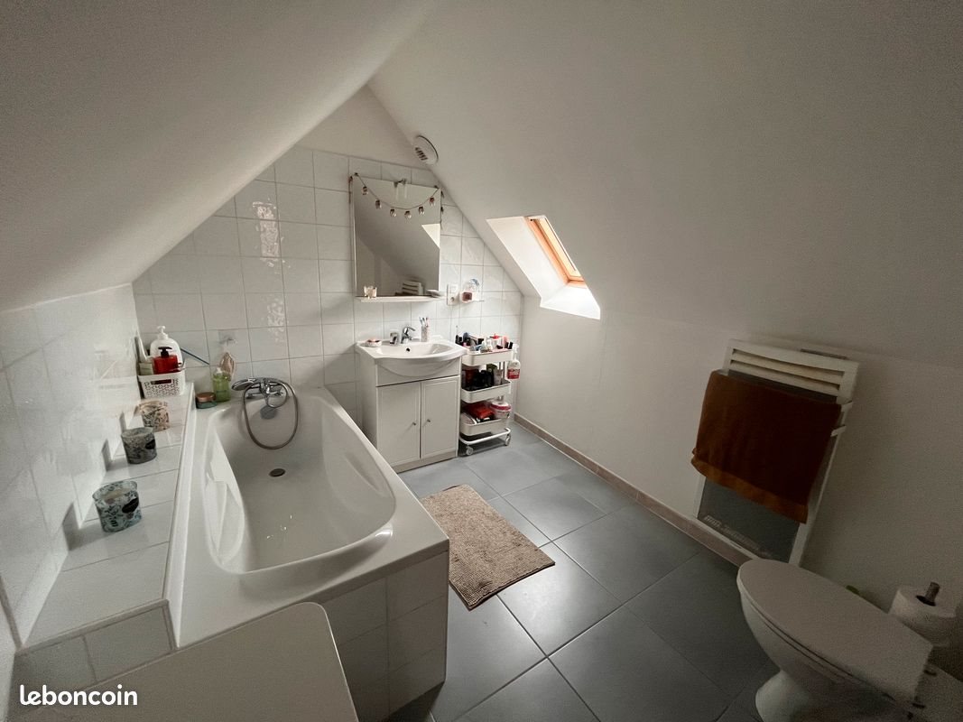 Maison à louer, 75m², Issoudun