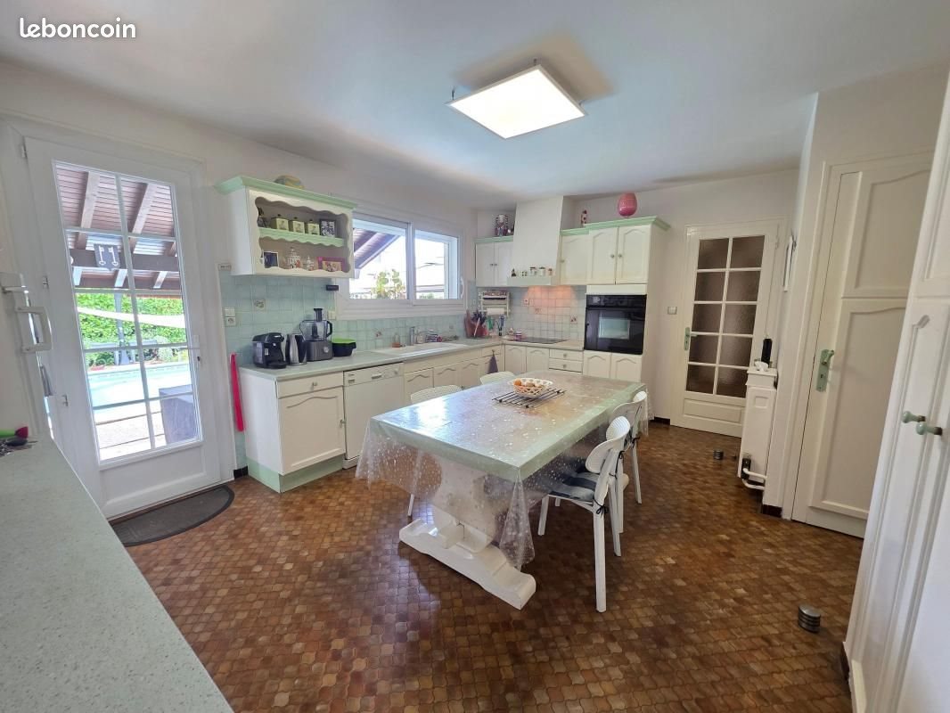 Maison à vendre, 121m², Mont-de-Marsan