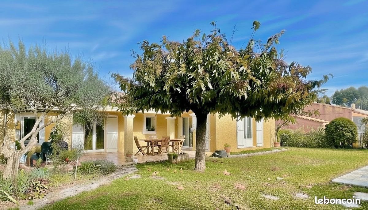 Maison à vendre, 115m², Peyrolles-en-Provence