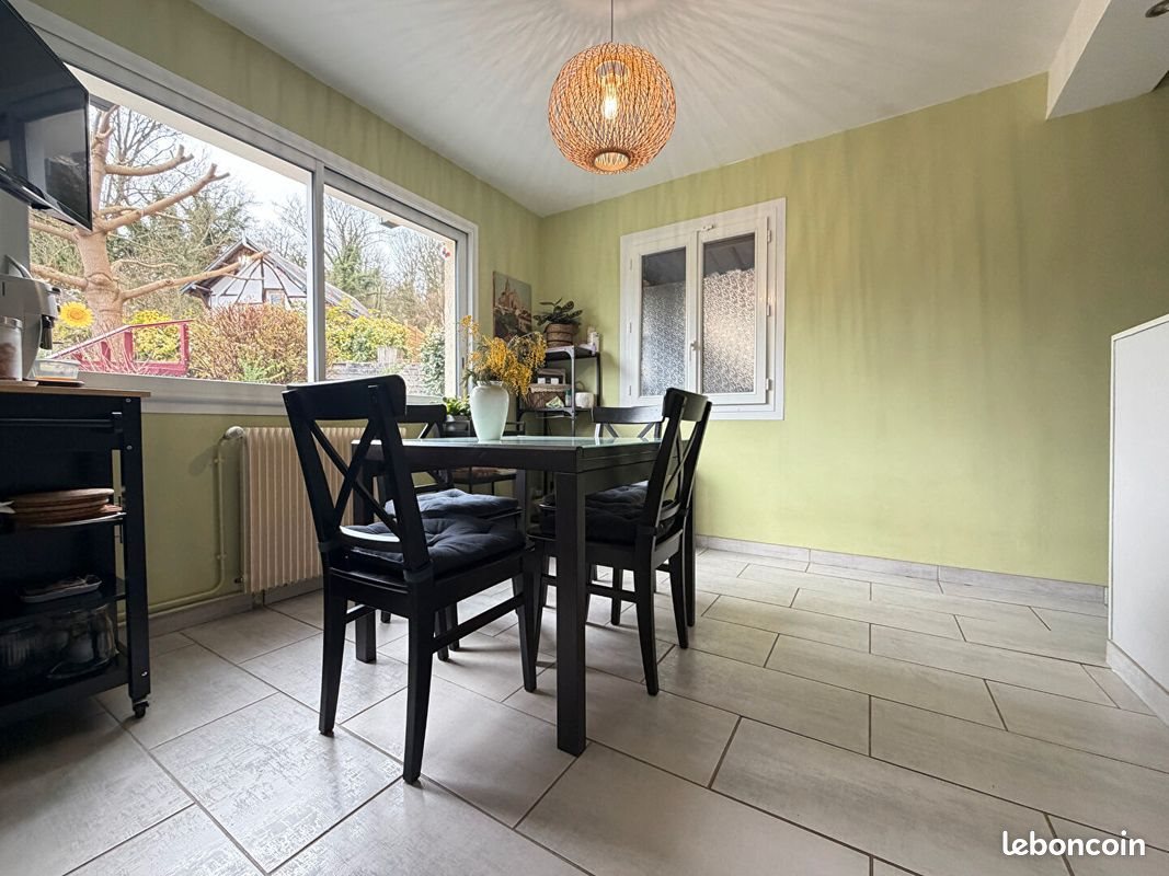 Maison à vendre, 187m², Brosville