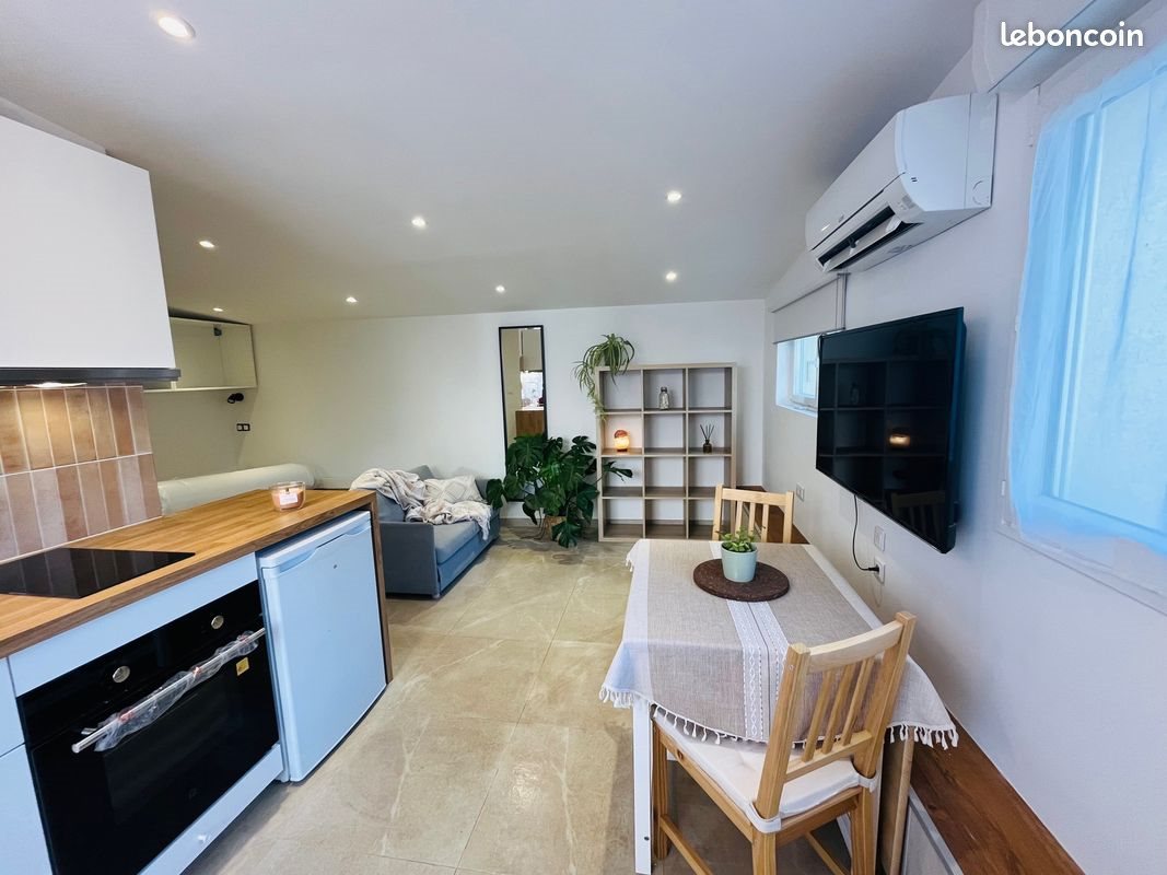 Appartement à louer, 24m², Trets