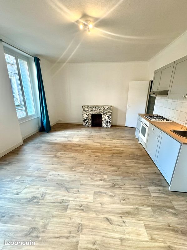 Appartement à louer, 59m², Issoire
