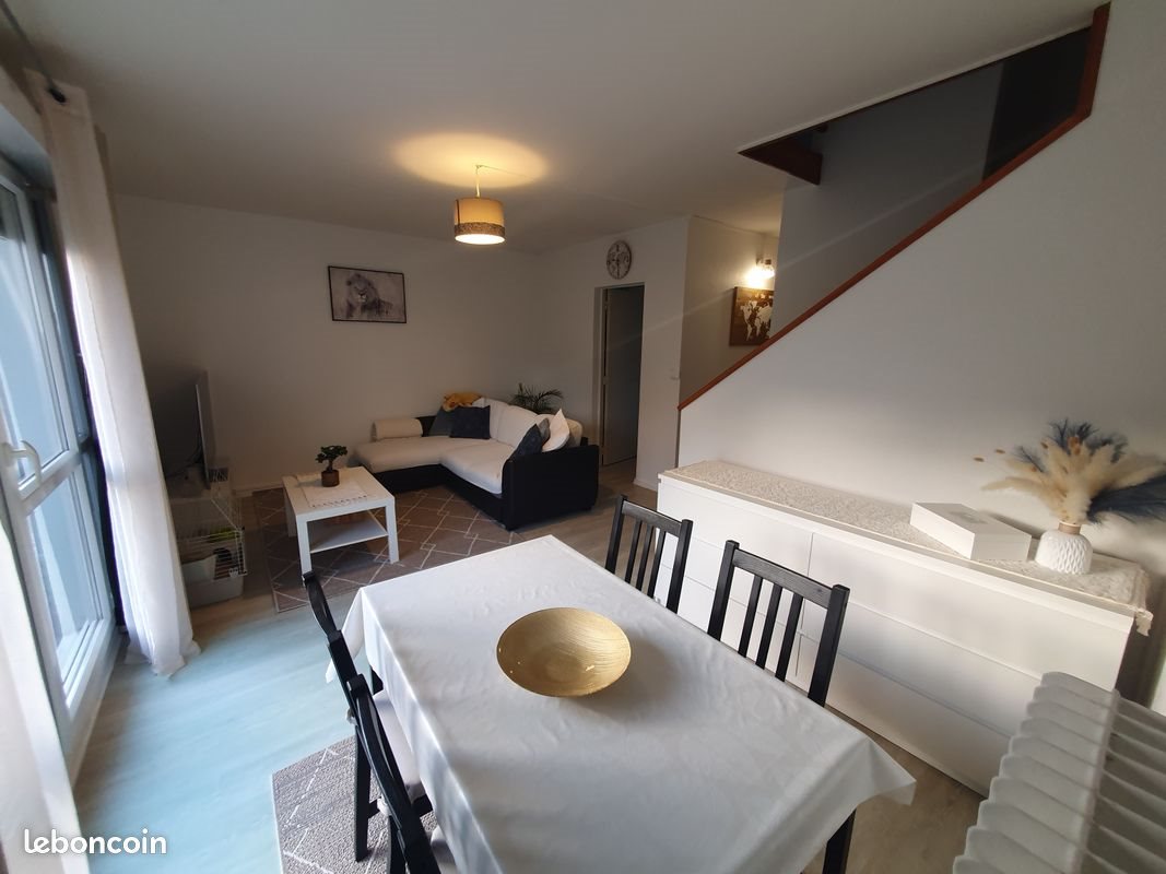 Maison à louer, 75m², Landivisiau