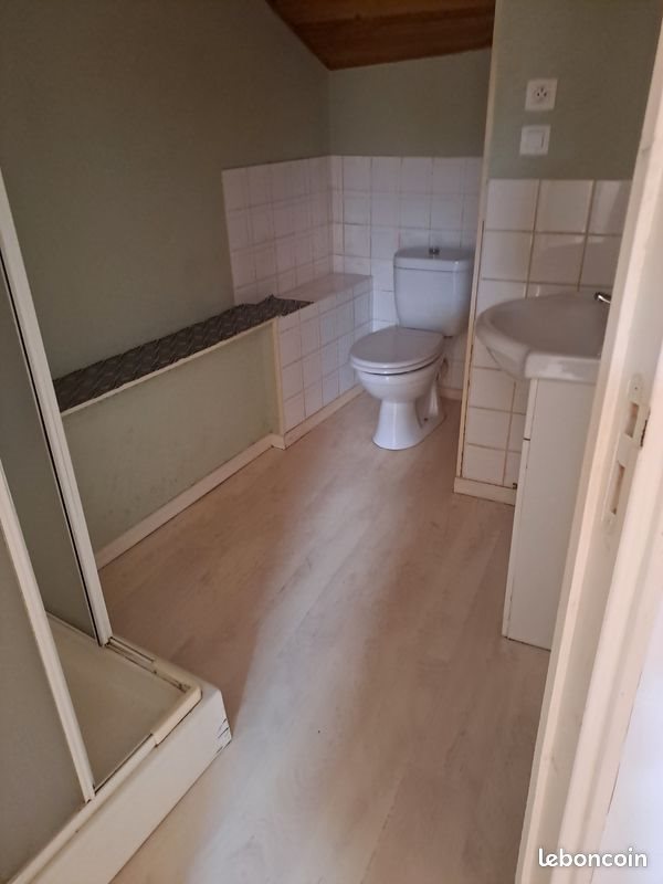 Appartement à louer, 20m², Dampierre-sur-Salon