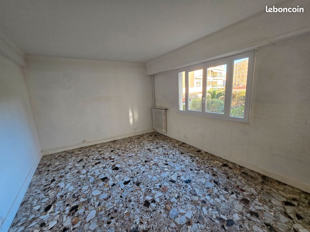 Appartement à louer, 55m², Nice