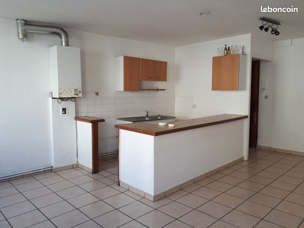 Appartement à louer, 80m², Saint-Etienne