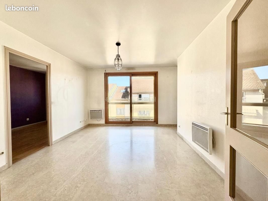 Appartement à louer, 40m², Fontaines-sur-Saône