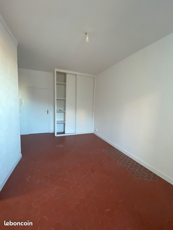 Appartement à louer, 22m², La Farlède