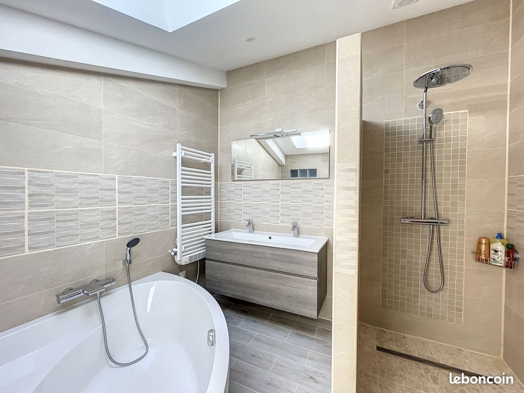 Maison à vendre, 265m², Morières-lès-Avignon