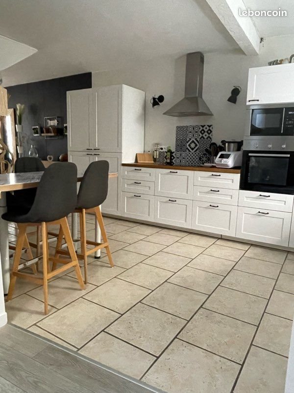 Maison à louer, 146m², Saint-Maixent-l'Ecole