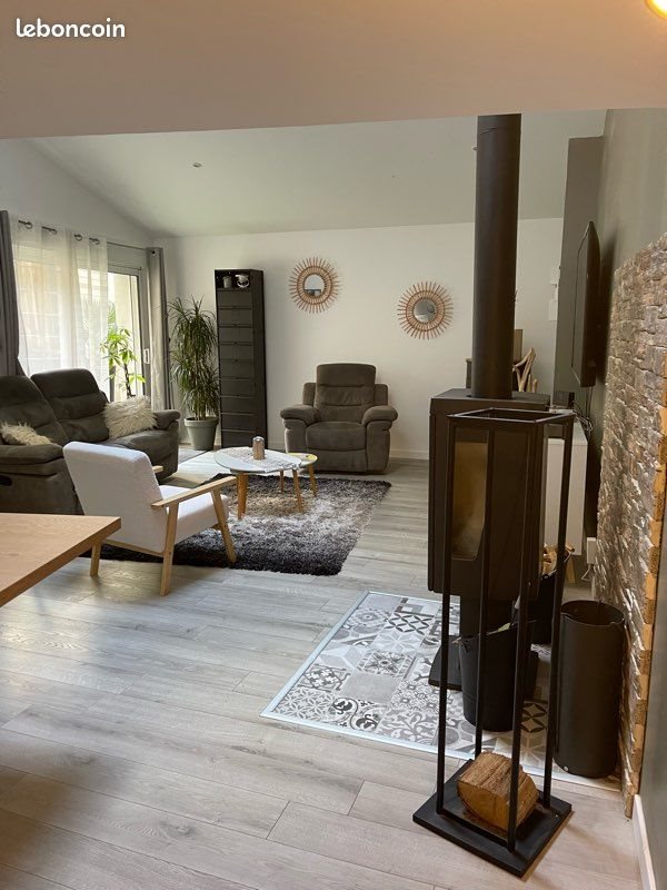 Maison à louer, 146m², Saint-Maixent-l'Ecole