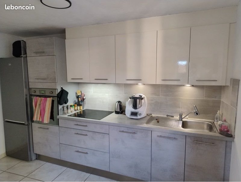 Maison à louer, 57m², Biot
