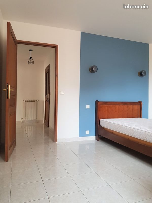 Appartement à louer, 100m², Clermont-l'Hérault