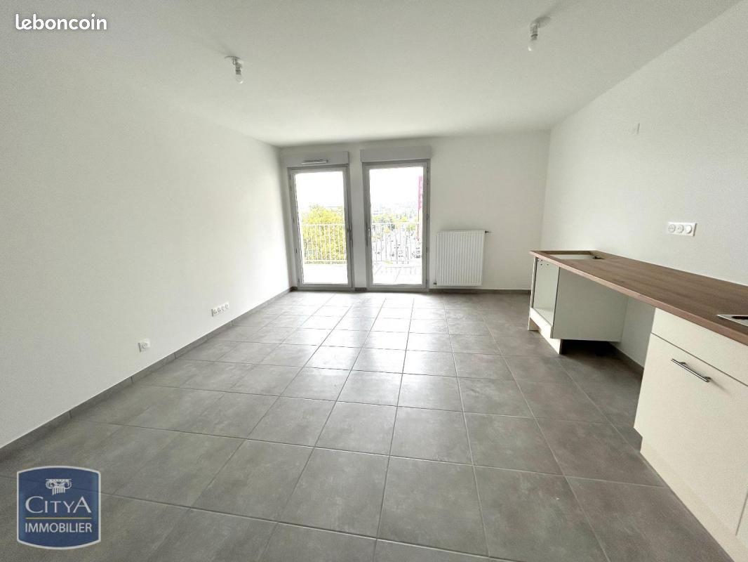 Appartement à louer, 69m², Saint-Etienne
