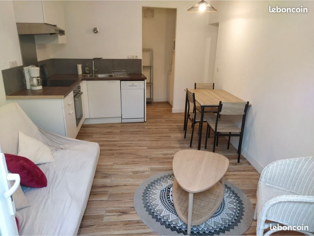 Appartement à louer, 40m², Nîmes