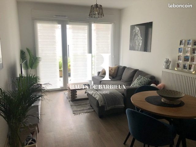 Appartement à louer, 51m², Lille