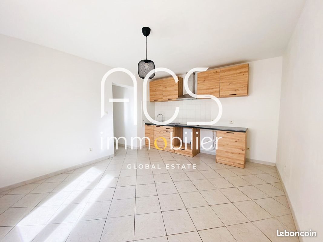 Maison à louer, 36m², Châteauneuf-les-Martigues