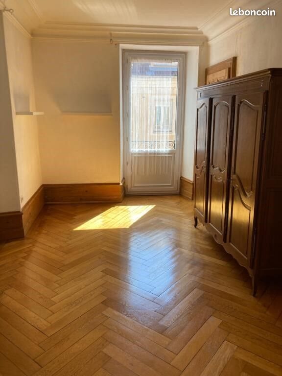 Appartement à louer, 86m², Cluses