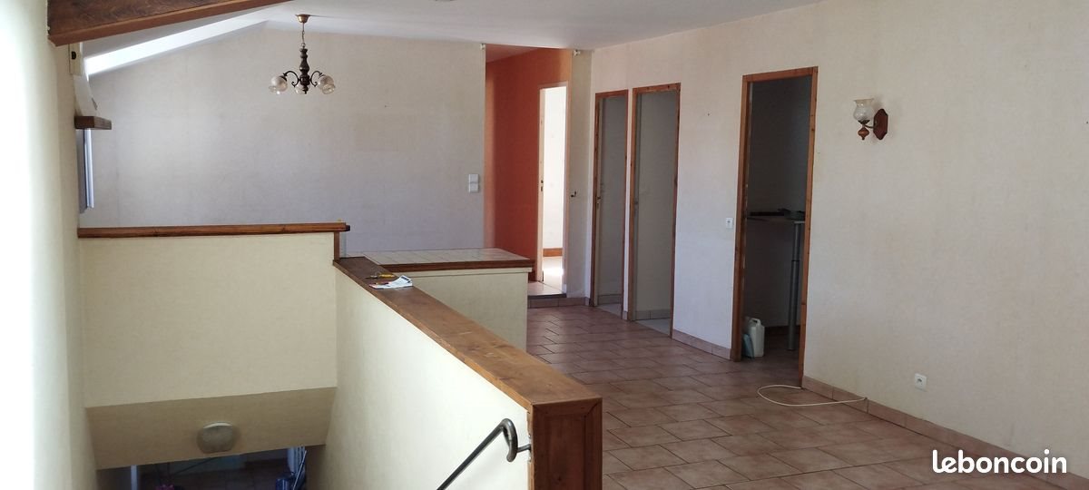 Maison à louer, 85m², Saint-Vincent-de-Connezac