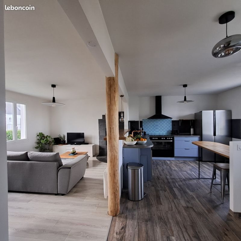 Maison à louer, 122m², Lampaul-Ploudalmézeau