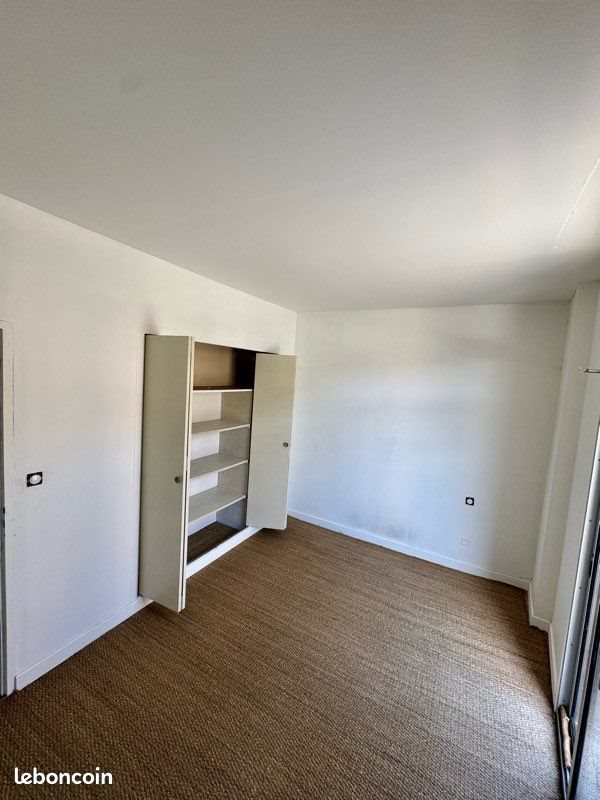 Appartement à louer, 47m², L'Isle-en-Dodon