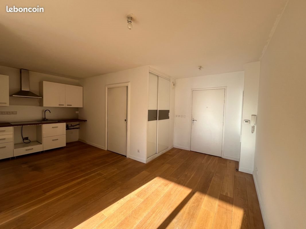 Appartement à louer, 33m², Marseille 11ème
