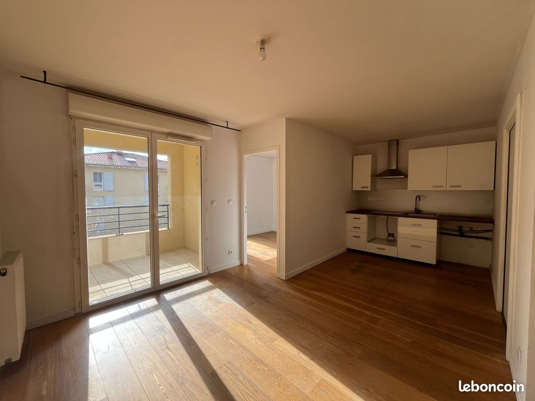 Appartement à louer, 33m², Marseille 11ème