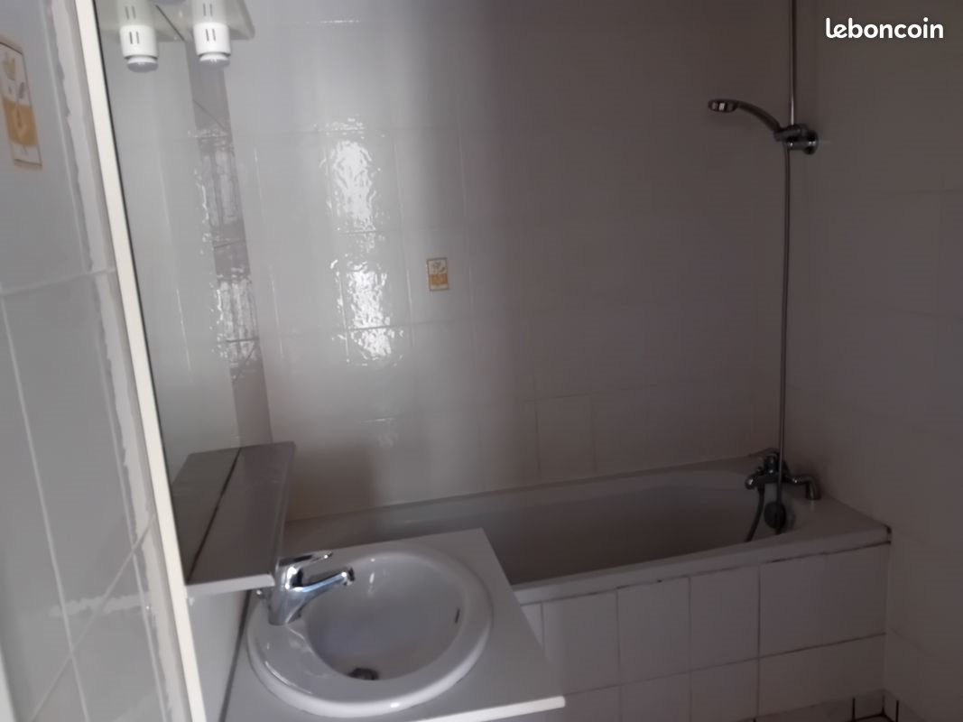 Appartement à louer, 35m², Paulhan
