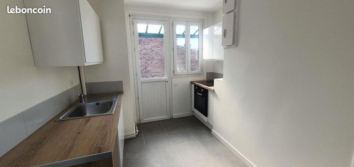 Appartement à louer, 76m², Lille