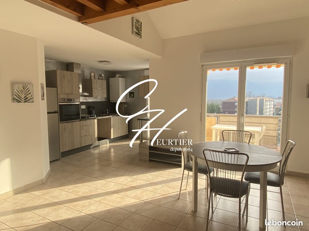 Appartement à louer, 69m², Tullins