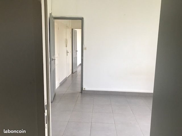 Appartement à louer, 45m², Toulon