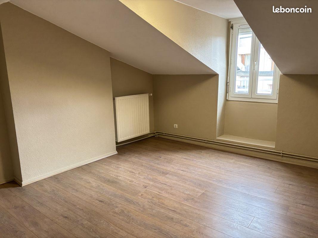 Appartement à louer, 81m², Saint-Etienne