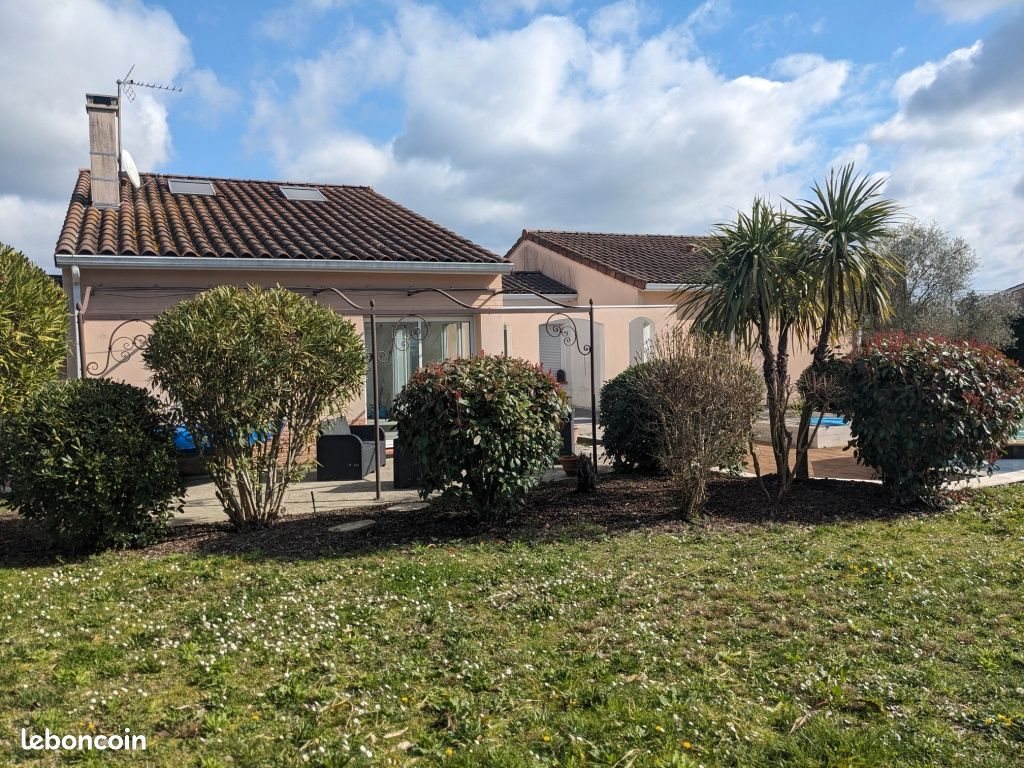 Maison à louer, 160m², Merville