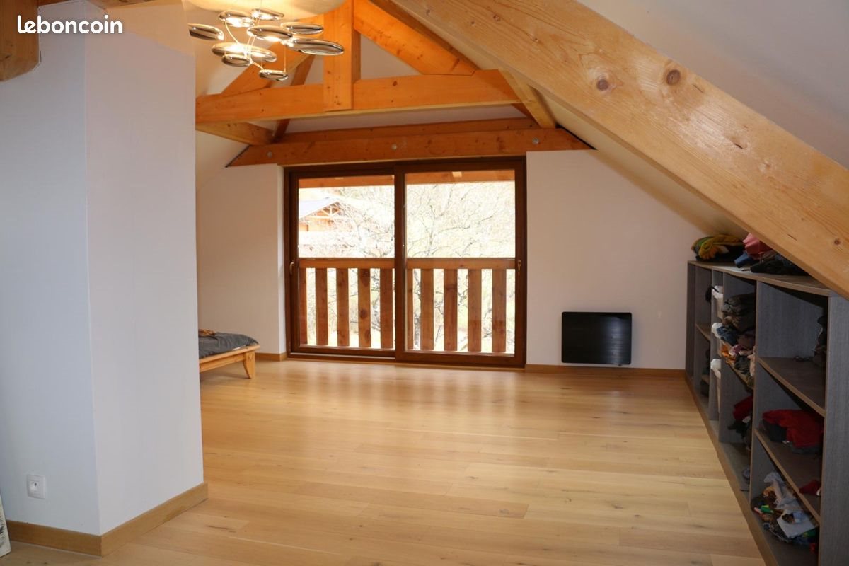 Maison à louer, 150m², Dingy-Saint-Clair