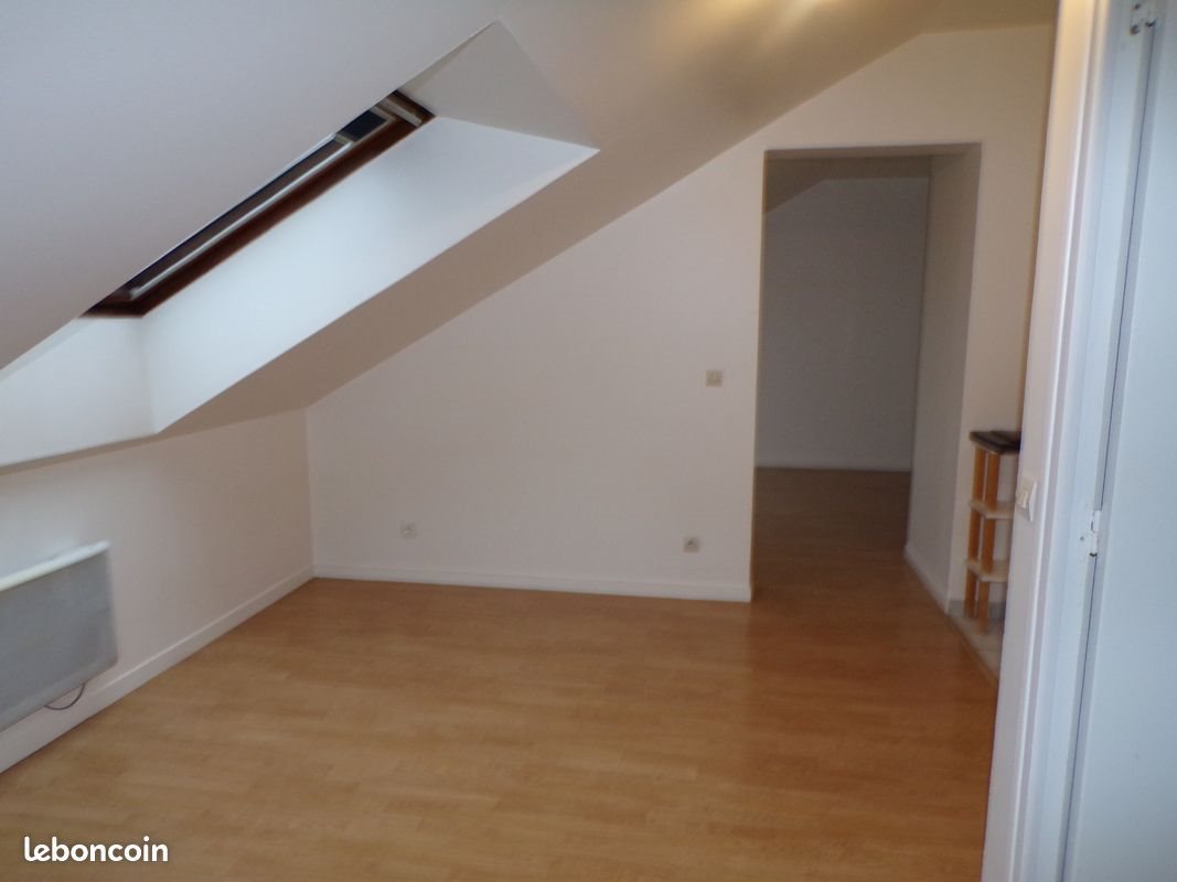 Appartement à louer, 24m², Saint-Mard