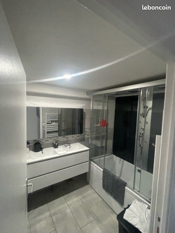 Maison à louer, 90m², Paroy-sur-Tholon