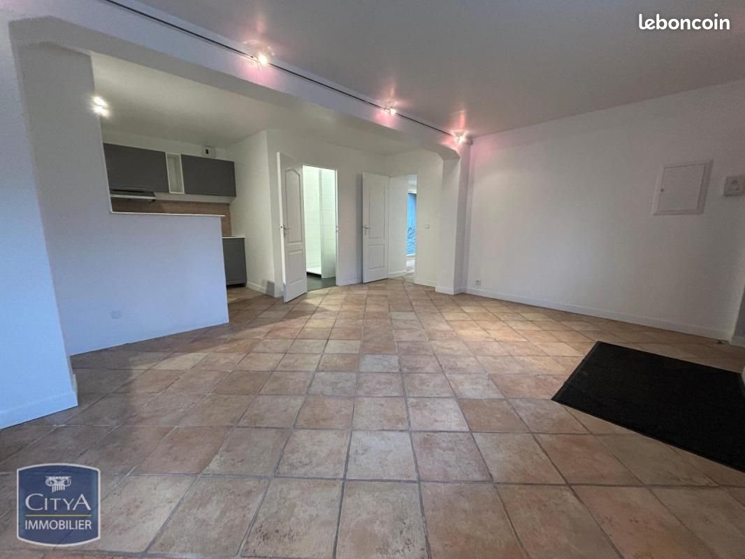 Appartement à louer, 45m², Vieille-Eglise-en-Yvelines