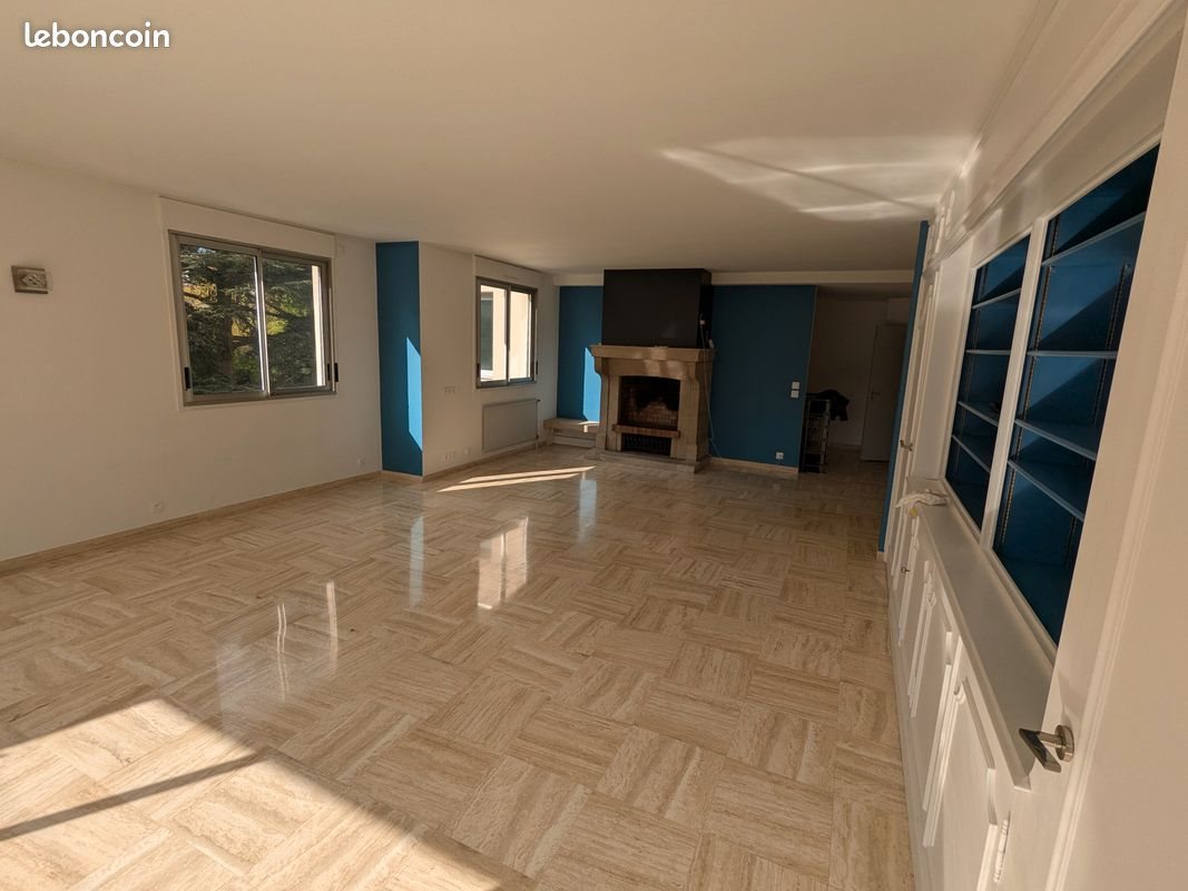 Appartement à vendre, 160m², Saint-Etienne