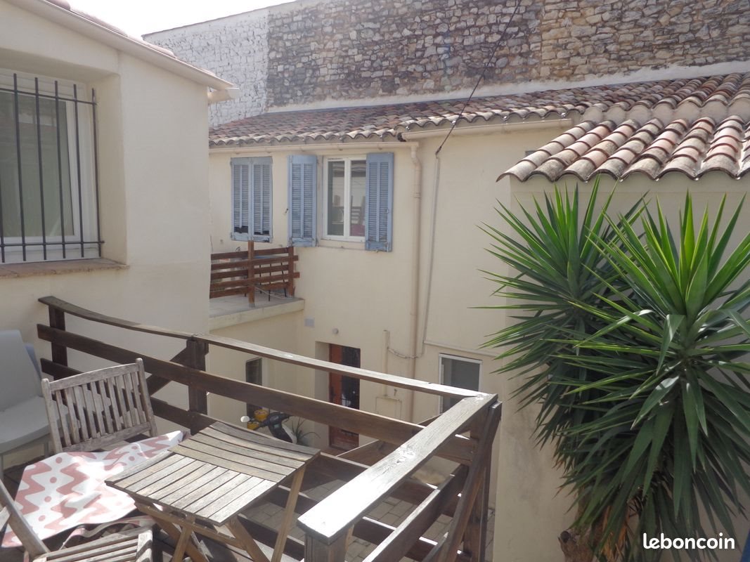 Appartement à louer, 28m², Nîmes