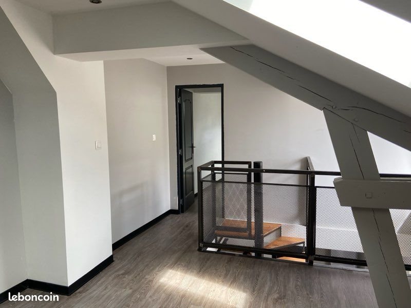 Maison à louer, 77m², Bruyères-et-Montbérault