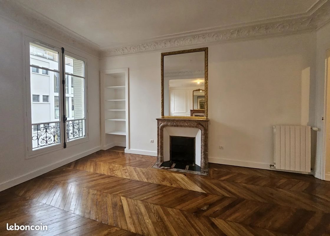 Appartement à louer, 142m², Paris 8ème