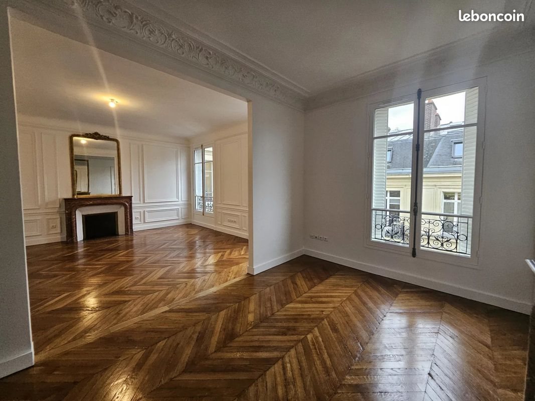 Appartement à louer, 142m², Paris 8ème